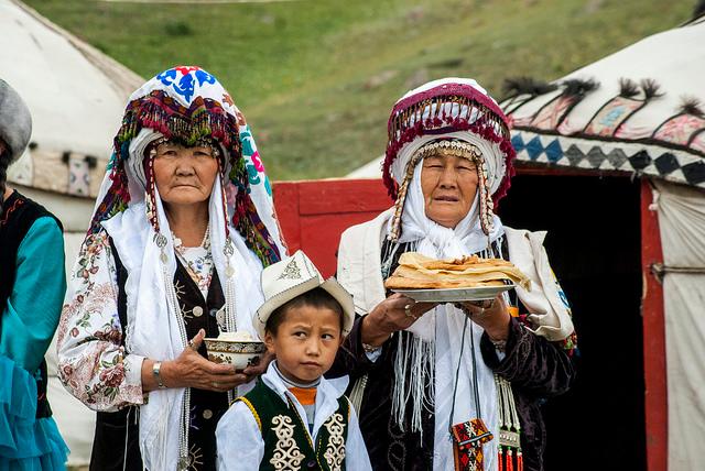 Кок янгак киргизия фото